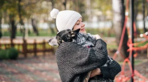 Cómo cuidar a tu perro en invierno: lo que sí importa cuando baja la temperatura